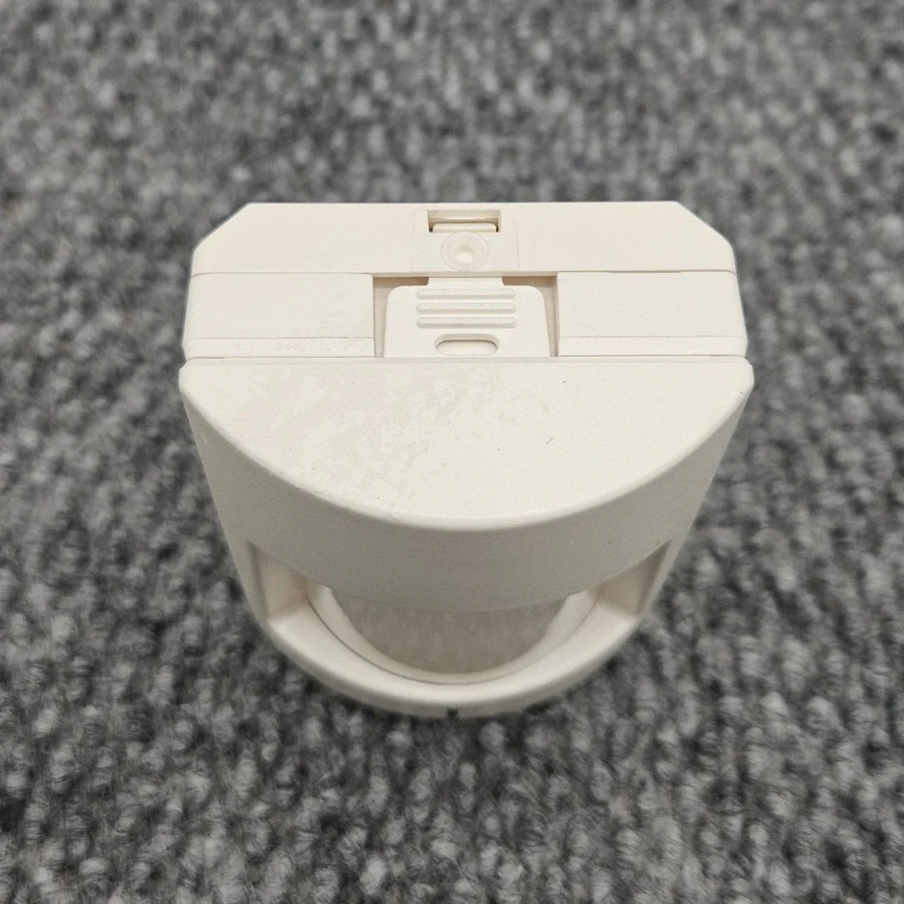 Qolsys IQ Motion QS1230-840 Wireless PIR Motion Sensor Security Alarm Hardware